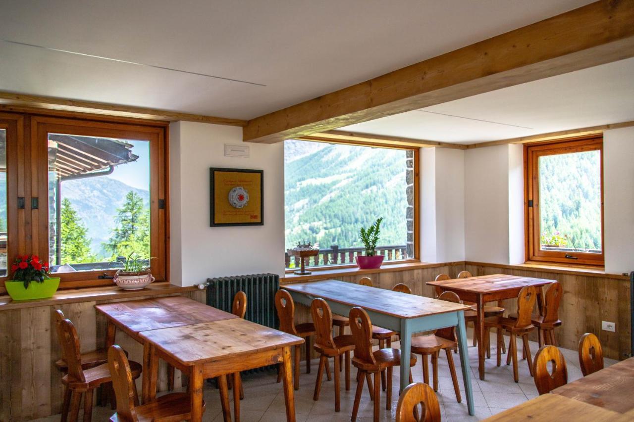 Hotel & Restaurant Perret - Mountain People Valgrisenche Ngoại thất bức ảnh