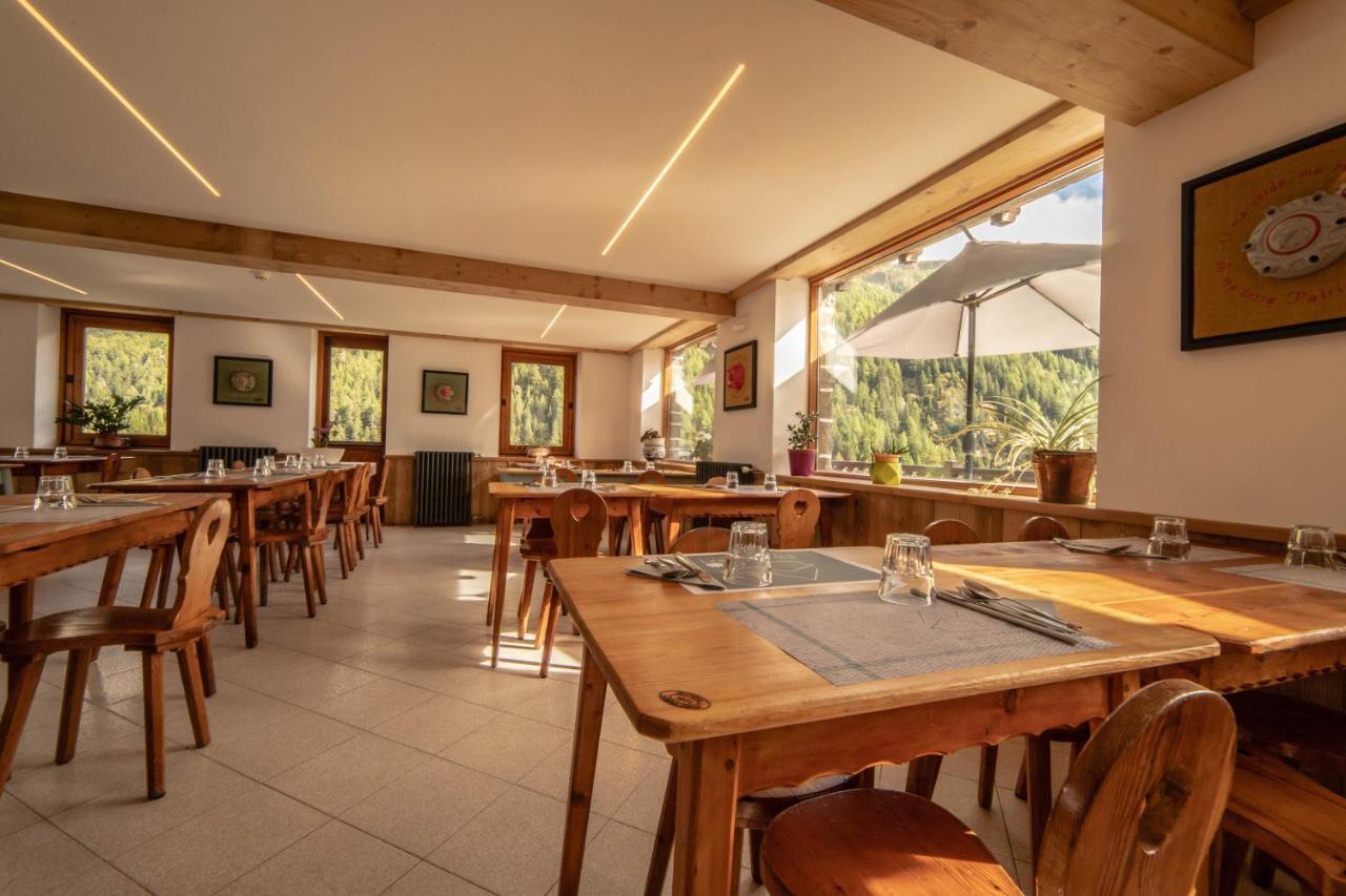 Hotel & Restaurant Perret - Mountain People Valgrisenche Ngoại thất bức ảnh